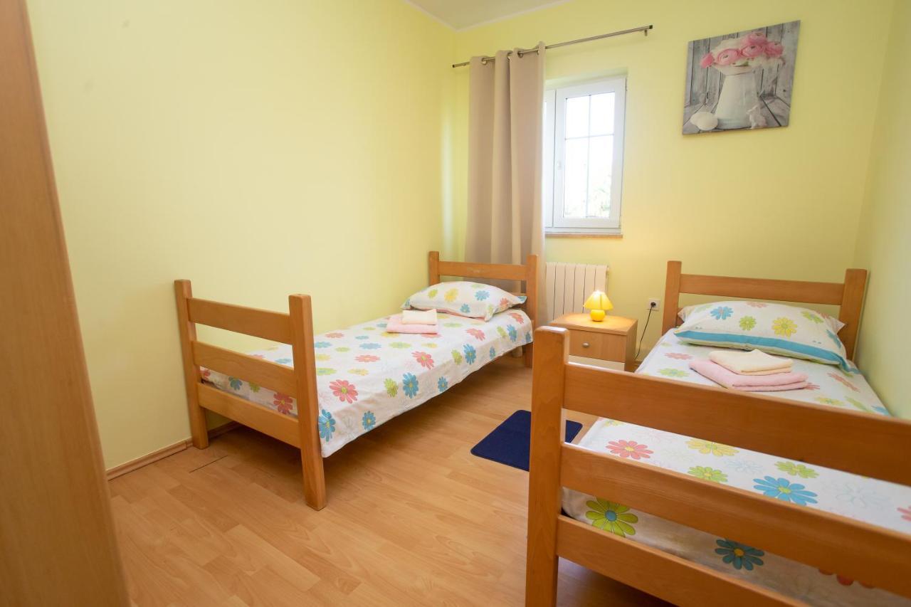 Holiday Home Labud Žminj Eksteriør billede